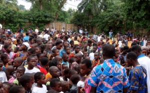 Togo-Village-Crowd